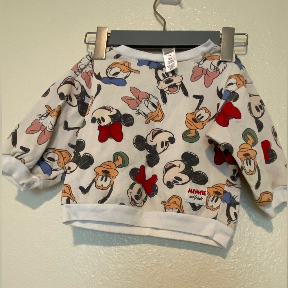Disney Kids Sweater - White with Red and Black Accents size 18 months